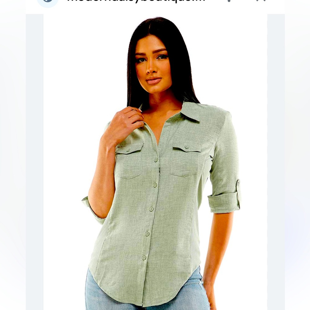 Like New, Cavalini light green button up